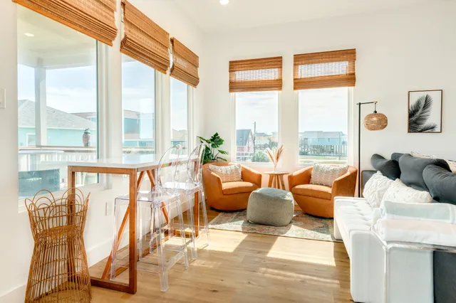 $534,400 | 13028 Jean Lafitte Drive, Freeport, TX 77541