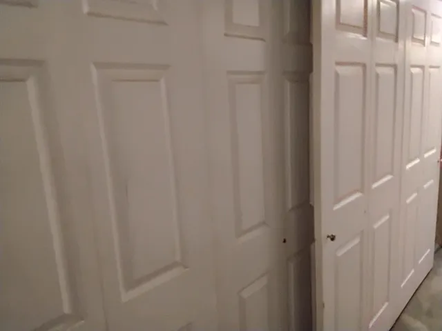 a view of dinning table and chairs in the patio