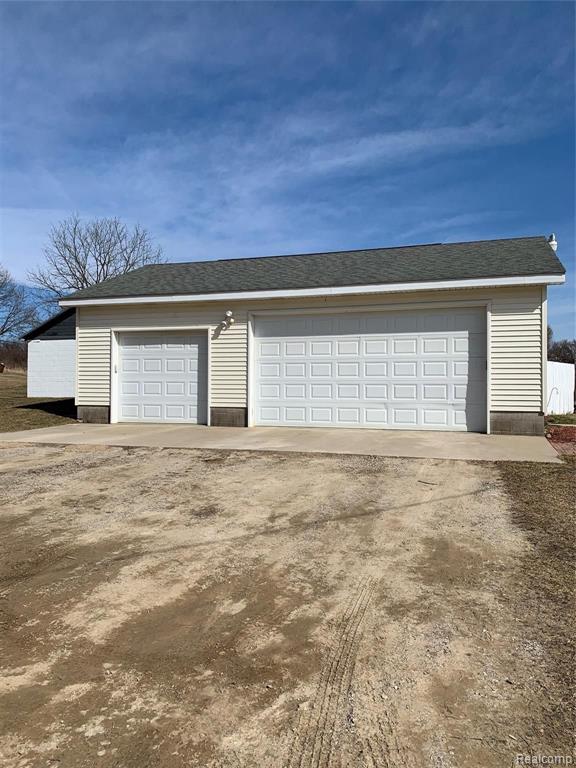 21396 Spears Road Pinckney, MI 48169 - Photo 24 of 38
