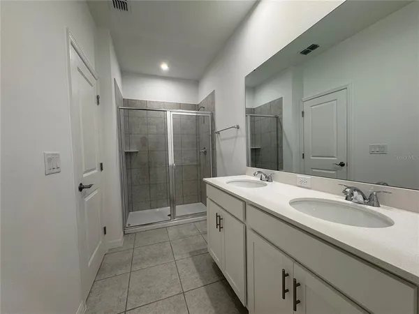 $2,295 | 433 Belmond Drive, DeBary, FL 32713