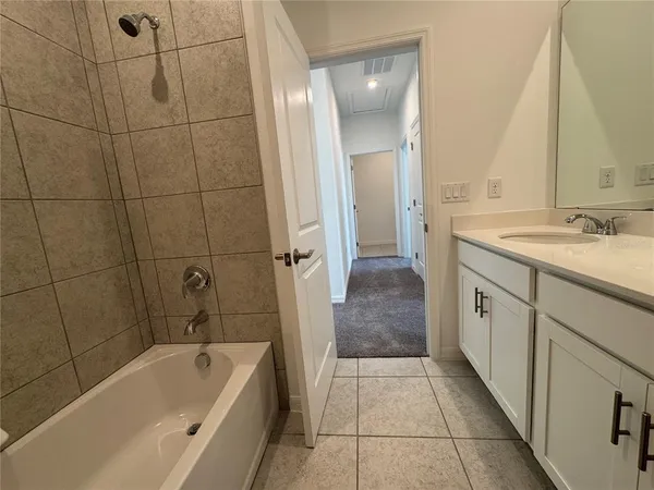 $2,295 | 433 Belmond Drive, DeBary, FL 32713