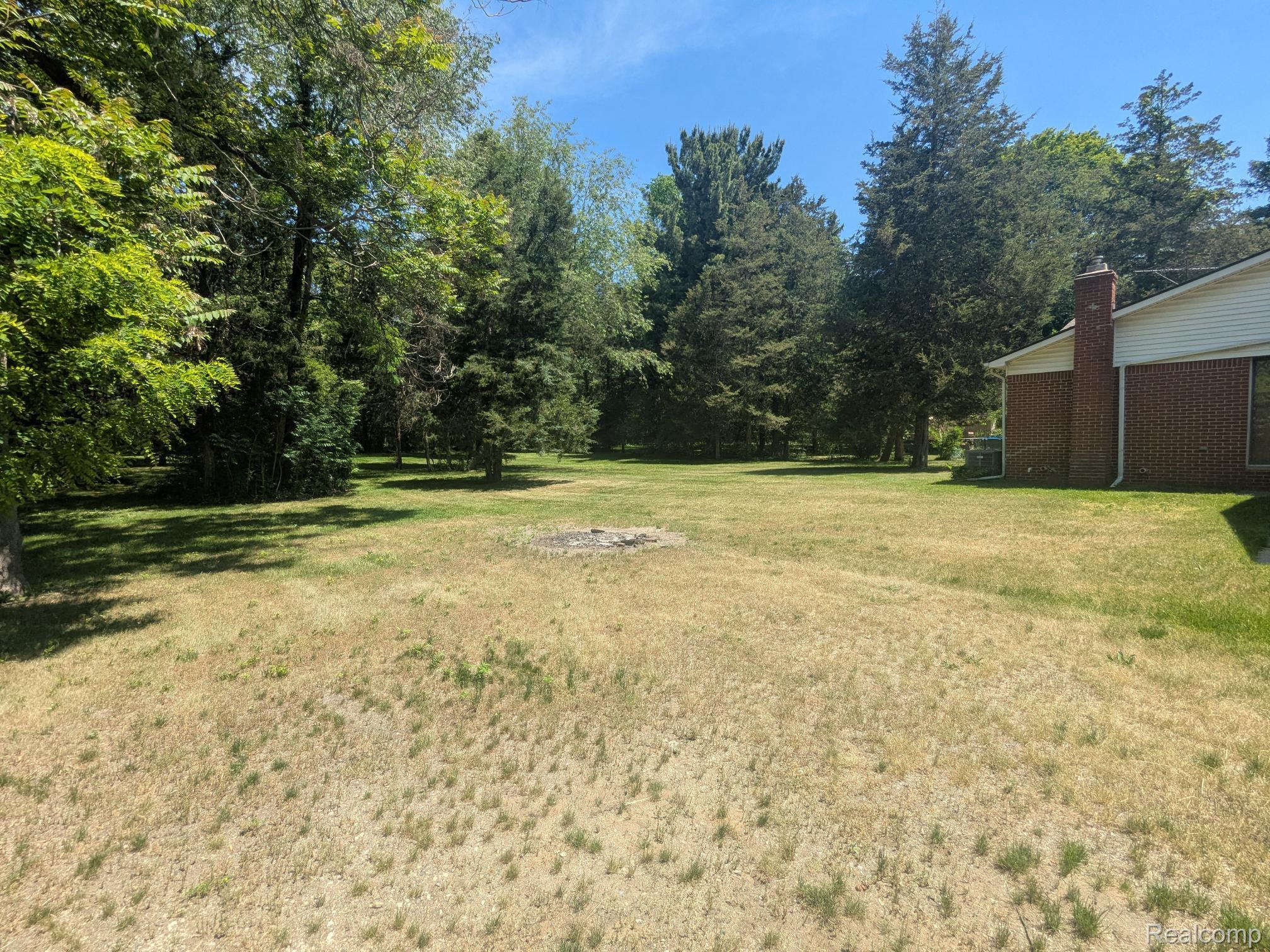 3211 Mccluskey Pinckney, MI 48169 - Photo 18 of 23