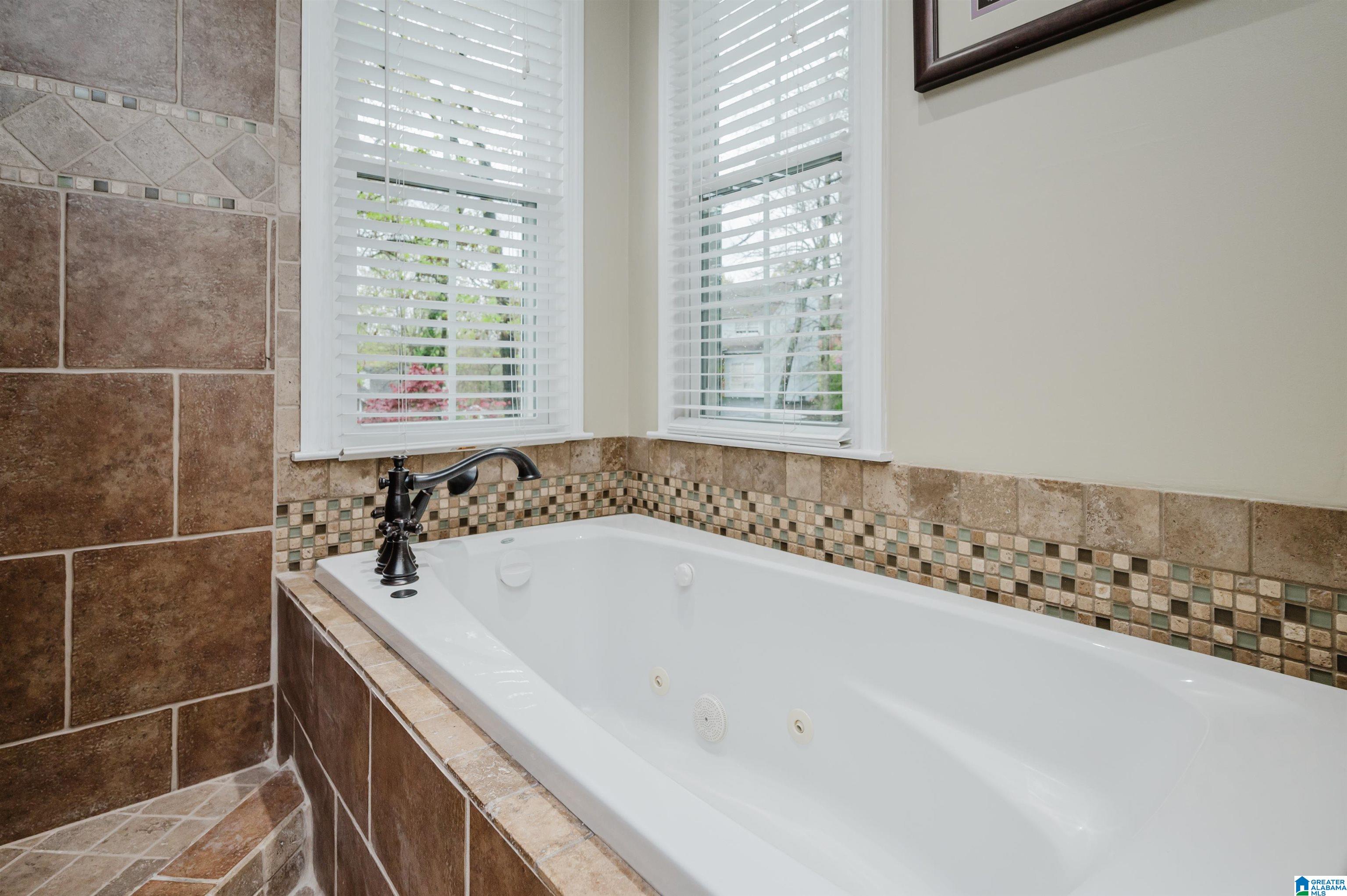 609 Crest View Circle Birmingham, AL 35244 - Photo 26 of 45