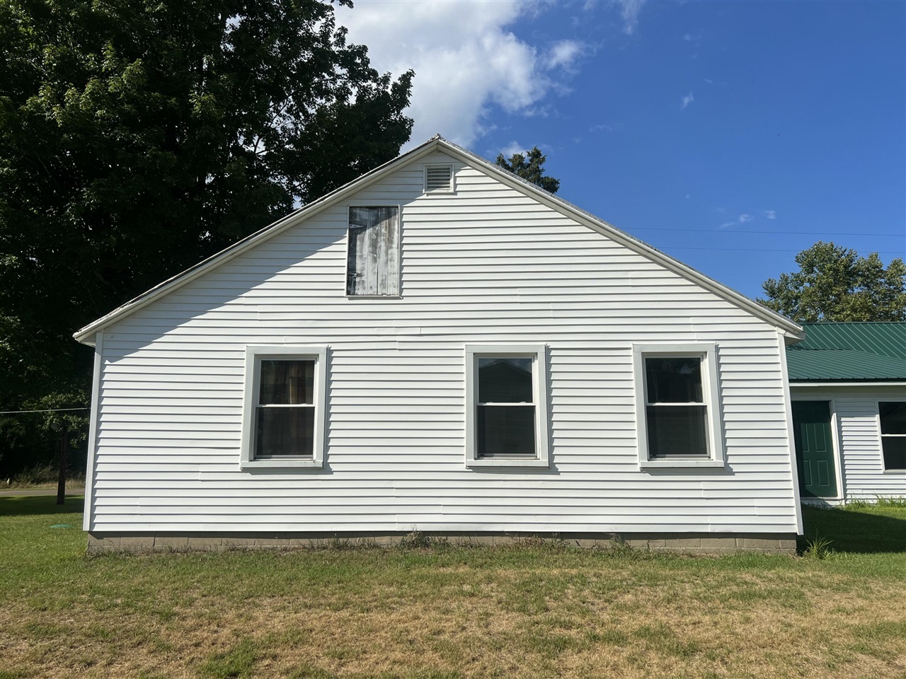4048 Bankers Road Hillsdale, MI 49242 - Photo 6 of 47