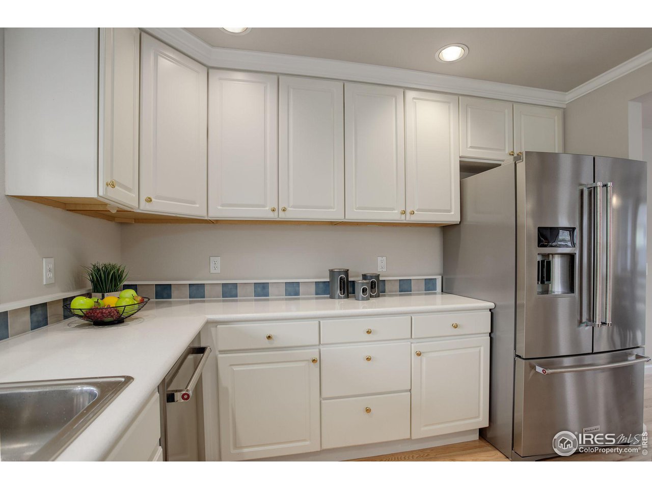 2404 Pine Street Boulder, CO 80302 - Photo 5 of 40 Kitchen