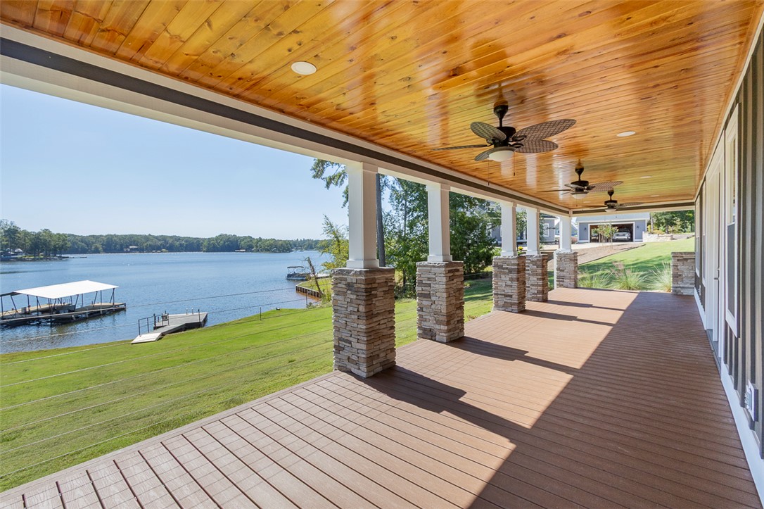 45 Big Mouth Cove Iva, SC 29655 - Photo 4 of 44 Front porch