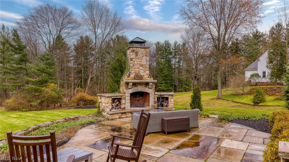 33285 Woodleigh Road Cleveland, OH 44124 - Photo 48 of 50