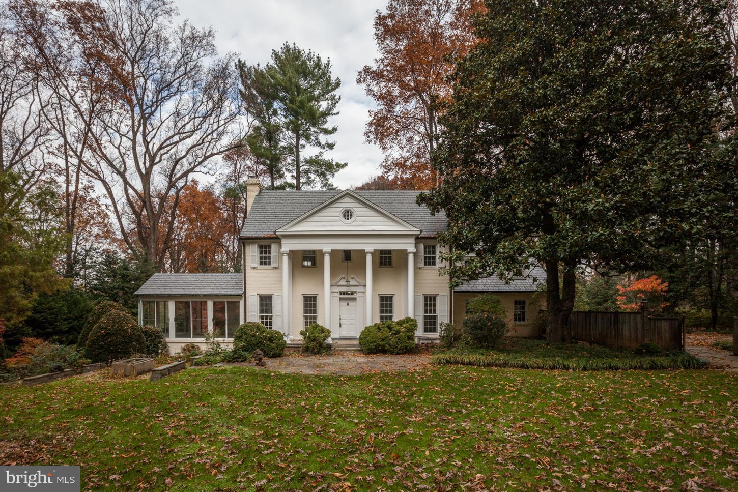 9120 Burdette Road Bethesda, MD 20817 - Photo 2 of 36 Gallery Image 2