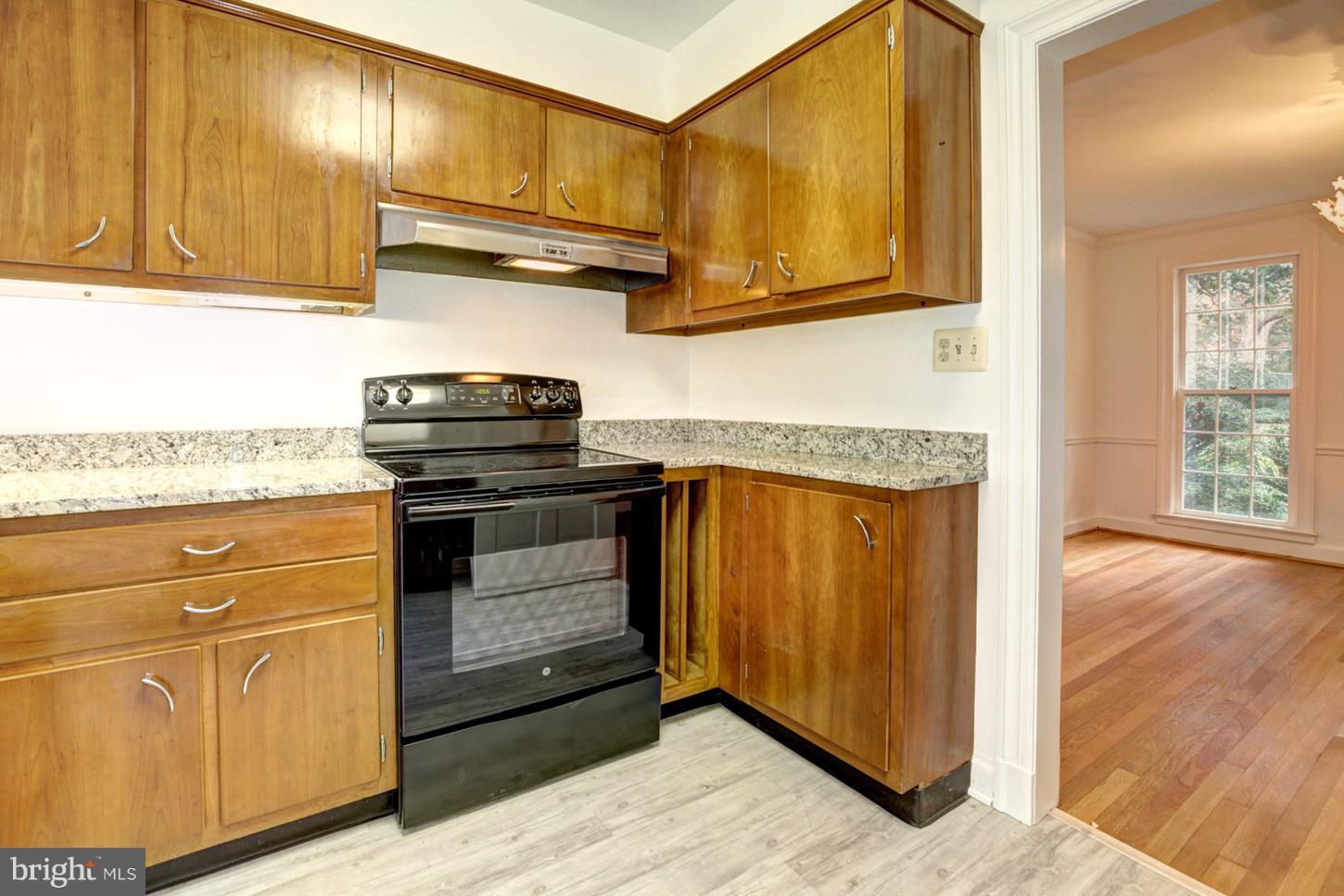 9120 Burdette Road Bethesda, MD 20817 - Photo 13 of 36 Gallery Image 13