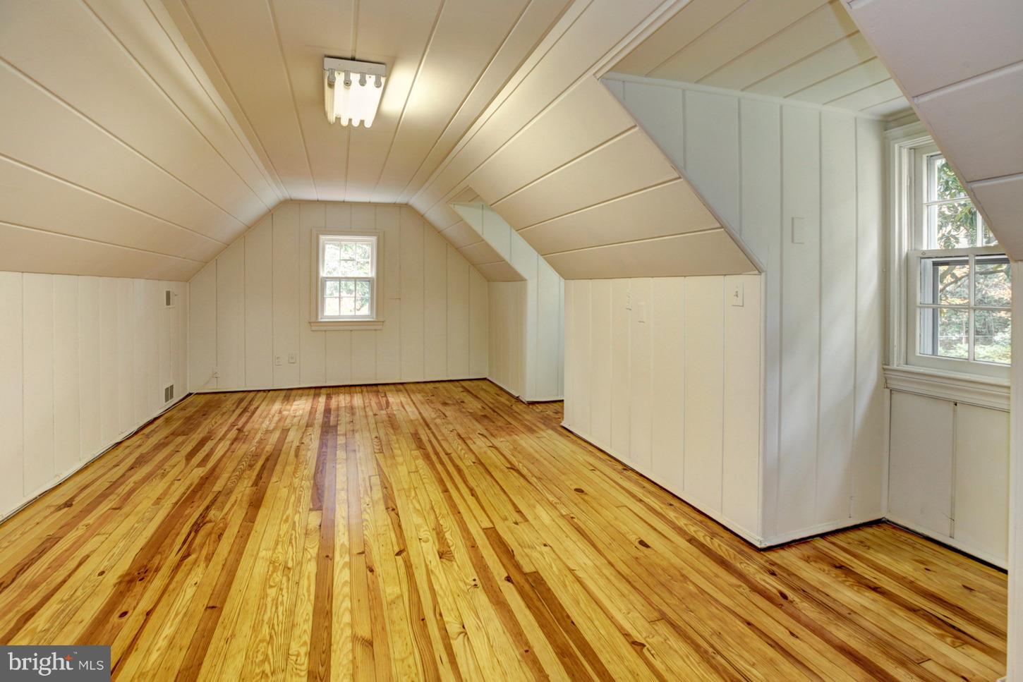 9120 Burdette Road Bethesda, MD 20817 - Photo 20 of 36 Gallery Image 20