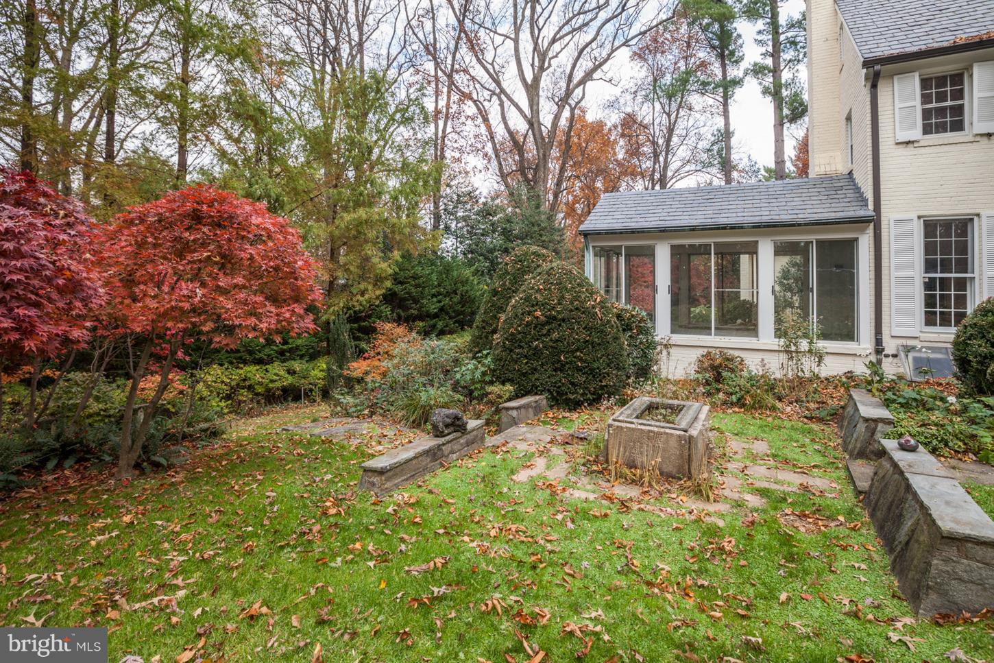 9120 Burdette Road Bethesda, MD 20817 - Photo 29 of 36 Gallery Image 29