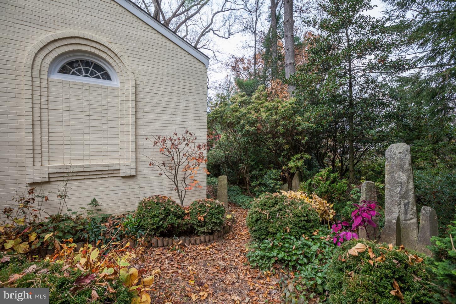 9120 Burdette Road Bethesda, MD 20817 - Photo 35 of 36 Gallery Image 35