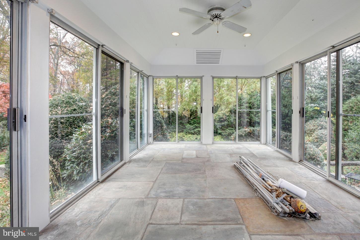 9120 Burdette Road Bethesda, MD 20817 - Photo 5 of 36 Gallery Image 5