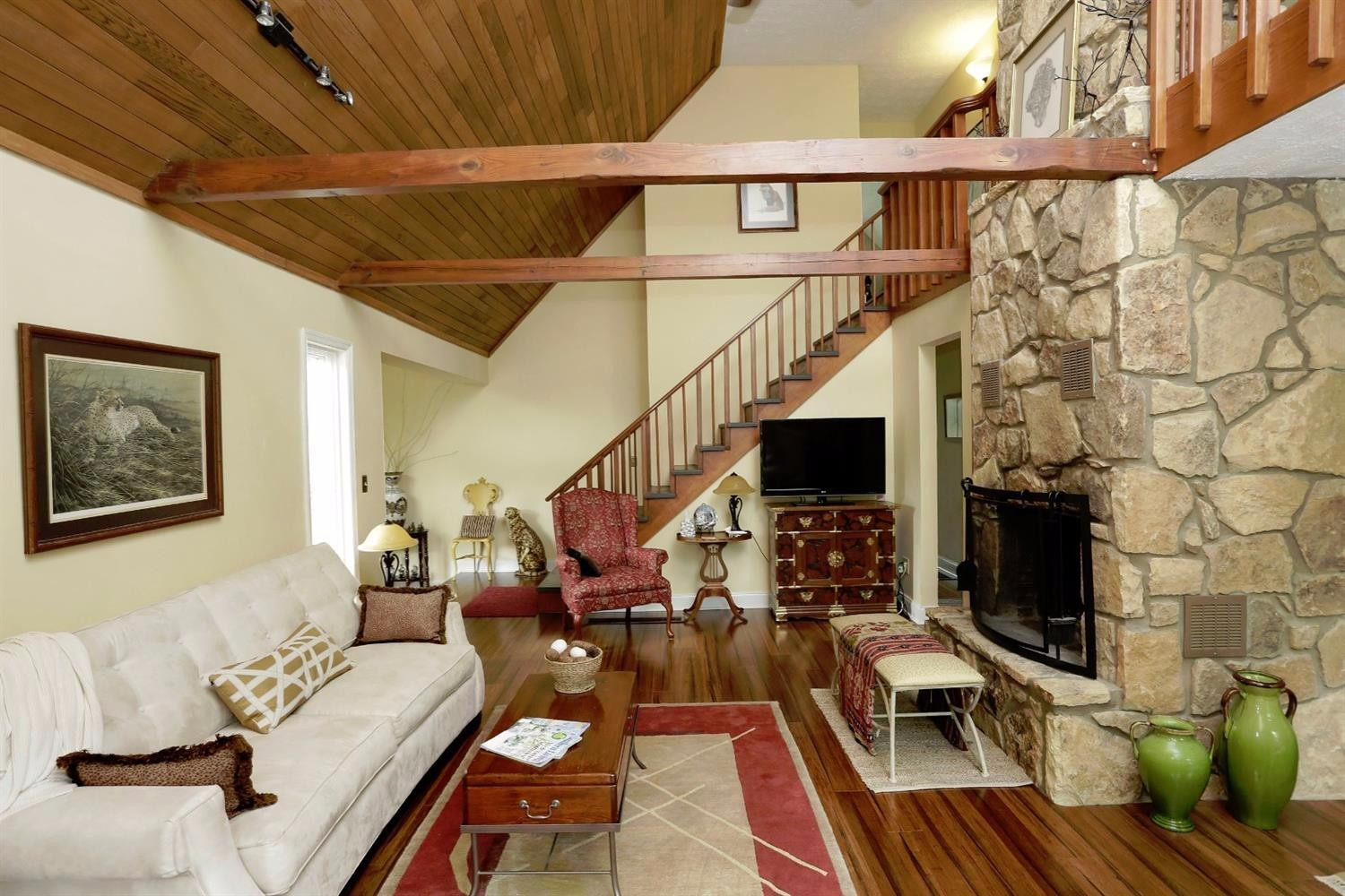 Vaulted Great Room with gorgeous bamboo