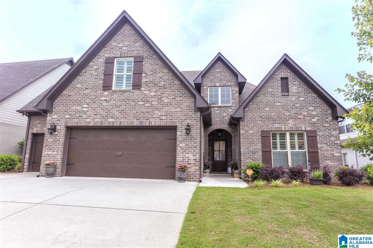 371 Strathaven Drive Pelham, AL 35124 - Photo 3 of 50