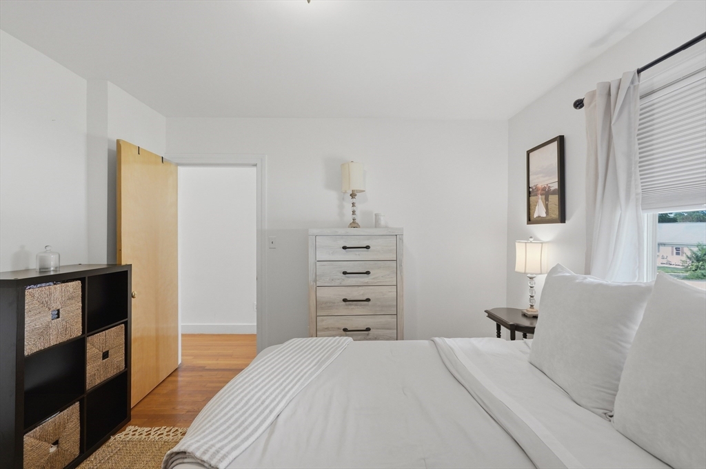 479 Massasoit Road Worcester, MA 01604 - Photo 15 of 27
