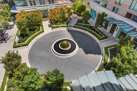 $979,000 | Brannan Street, San Francisco, CA 94107