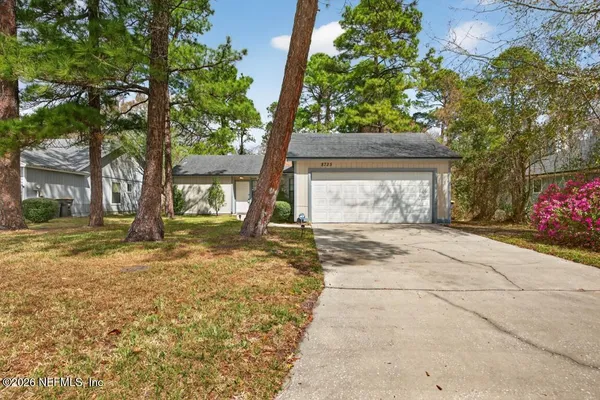$1,525 | 8725 Huntington Woods Circle North, Jacksonville, FL 32244