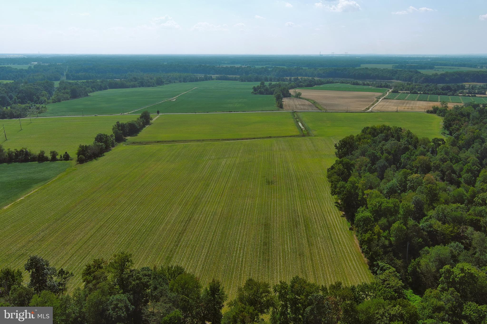 2157 Oldmans Creek Road Swedesboro, NJ 08085 - Photo 6 of 9 a view of a field with an ocean