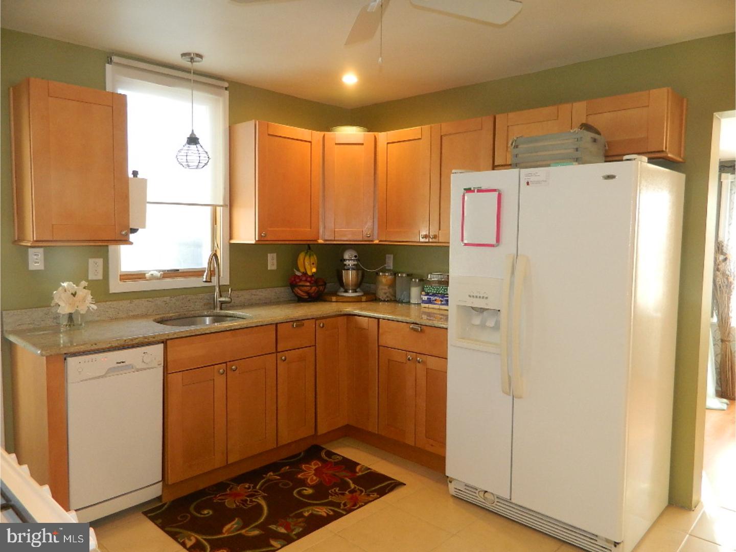 733 3rd Street Riverside, NJ 08075 - Photo 10 of 22 Kitchen