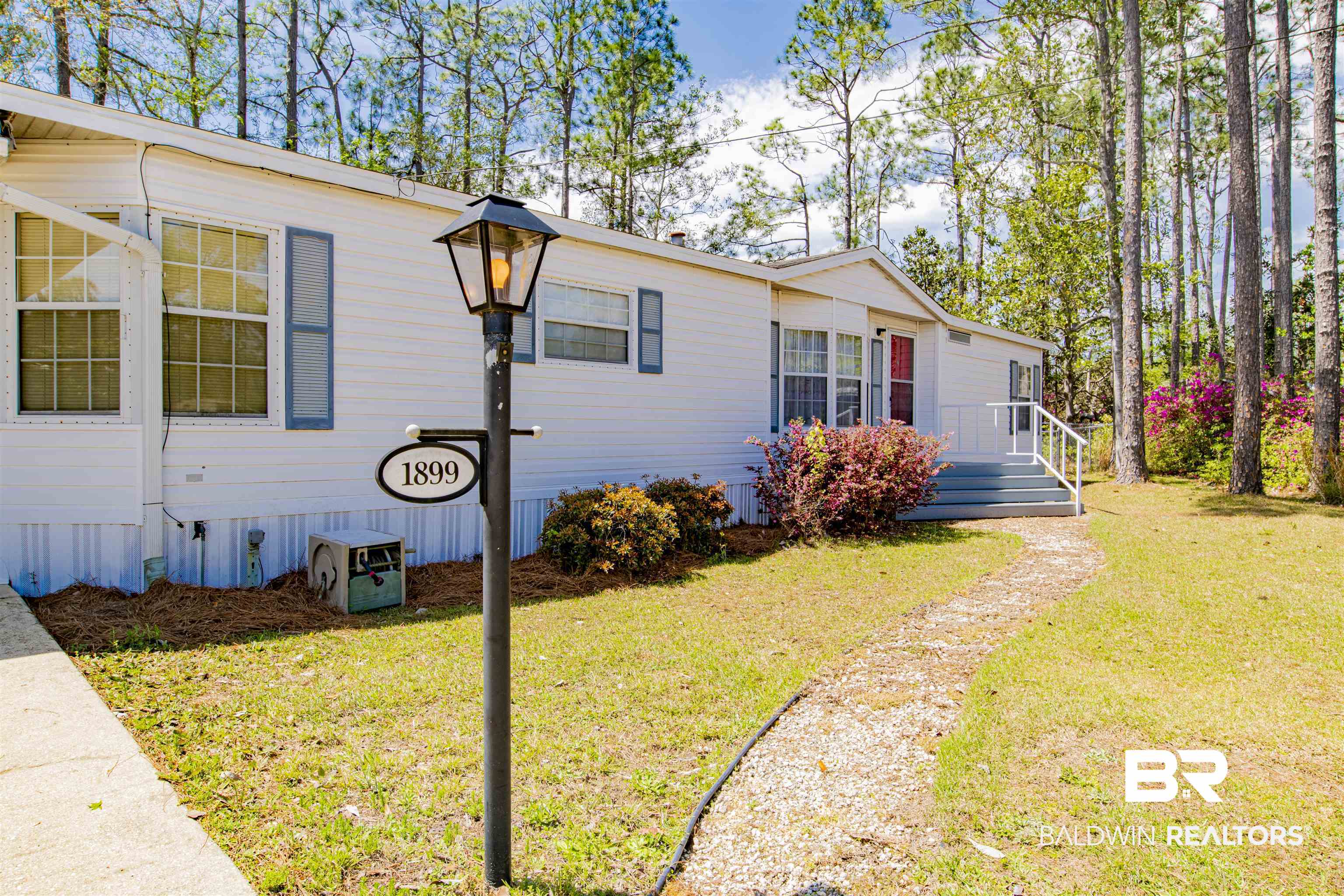 1899 Torres Circle Lillian, AL 36549 - Photo 4 of 23