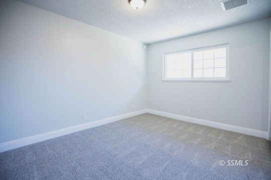 541 North Rio Bravo Street Ridgecrest, CA 93555 - Photo 9 of 20