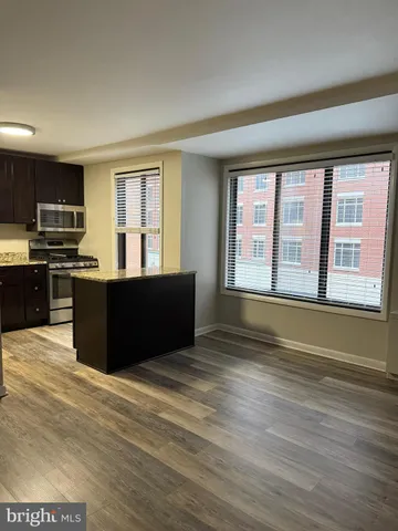 $1,749 | 1440 N Street Northwest, Unit 404, Washington, DC 20005