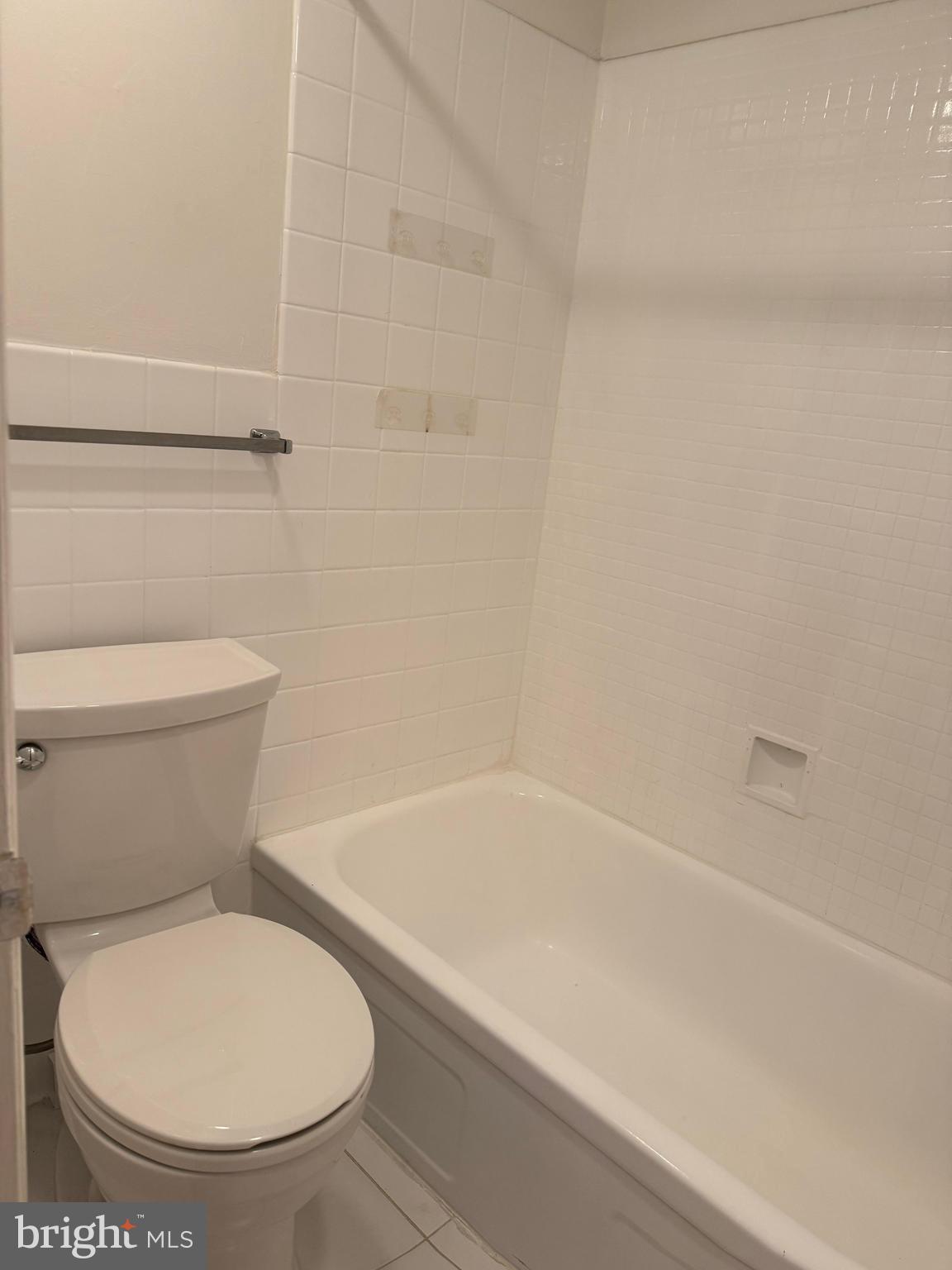 1440 N Street Northwest, Unit 404 Washington, DC 20005 - Photo 10 of 13
