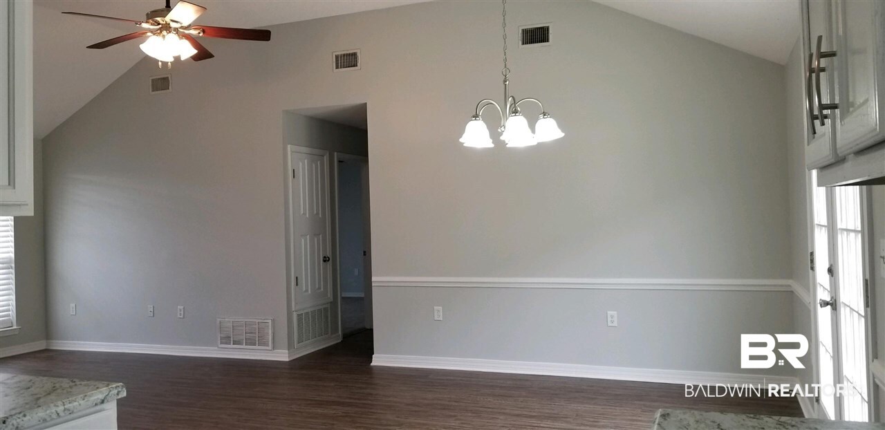 13224 Labradors Run Foley, AL 36535 - Photo 11 of 15