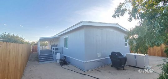 812 West Reeves Avenue Ridgecrest, CA 93555 - Photo 22 of 22 a view of outdoor space and yard