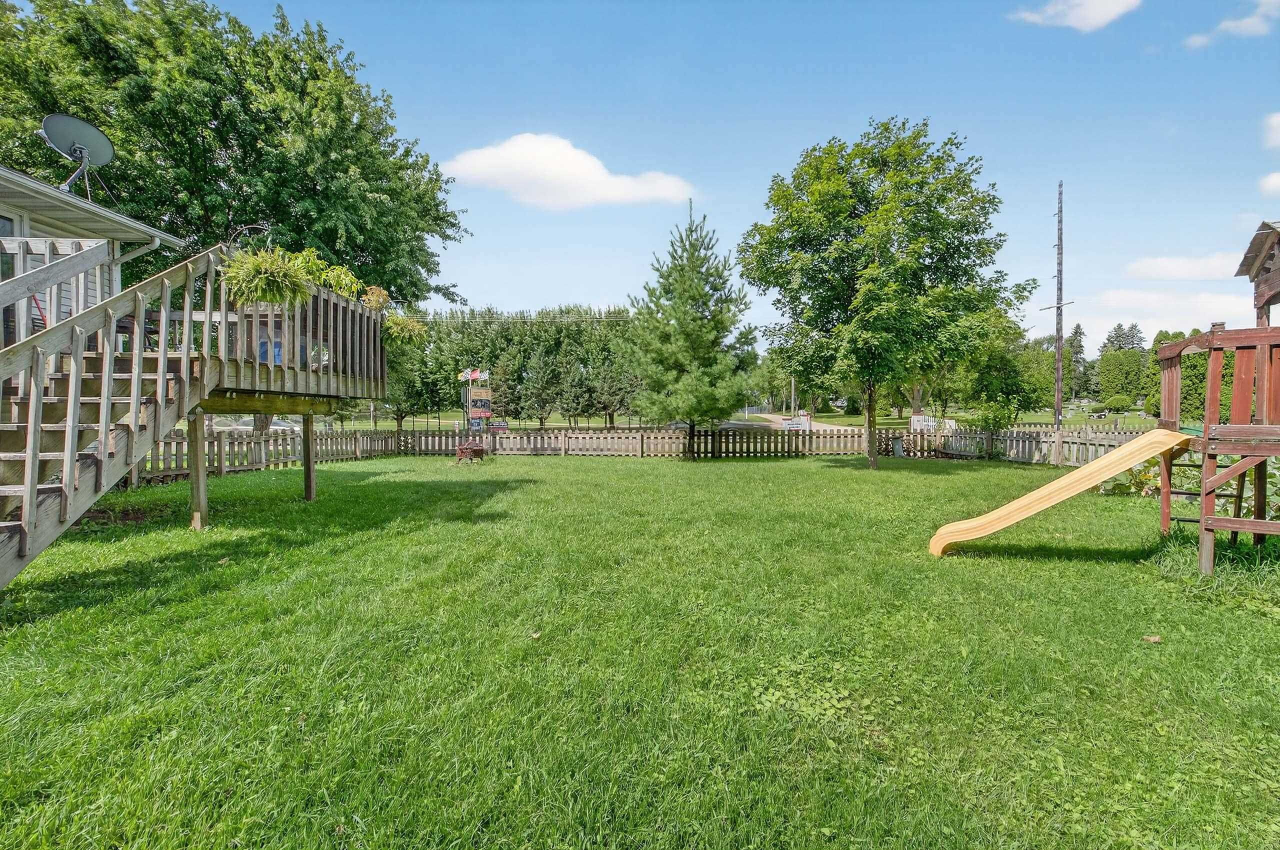 604 Robin Drive Sun Prairie, WI 53590 - Photo 33 of 40