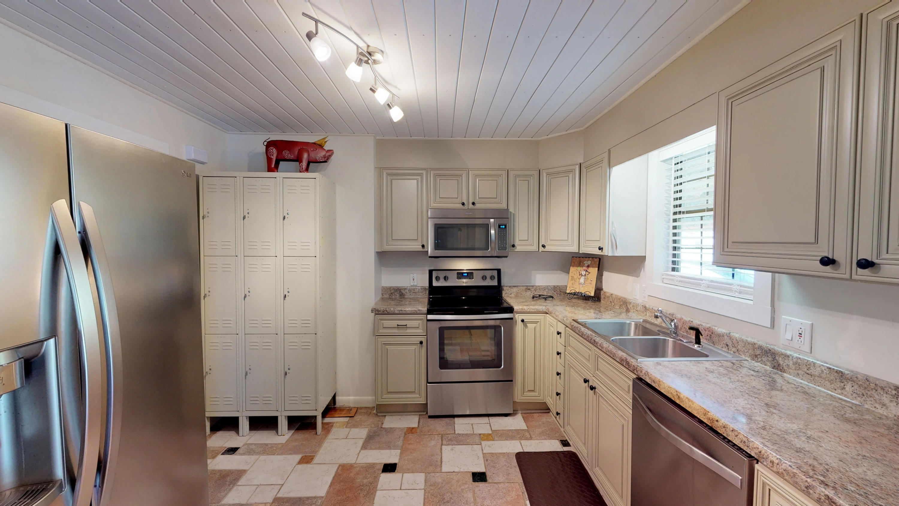 155 Lewis Lane Road Northeast Cleveland, TN 37312 - Photo 10 of 54 155-Lewis-Lane-Rd-NE-Cleveland-TN-37312-