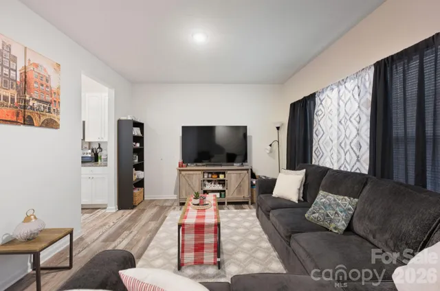 $269,000 | 609 North Mulberry Street, Statesville, NC 28677