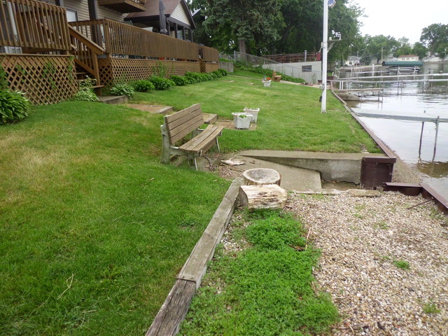 150 Eagle Point Road, Unit D Fox Lake, IL 60020 - Photo 24 of 25