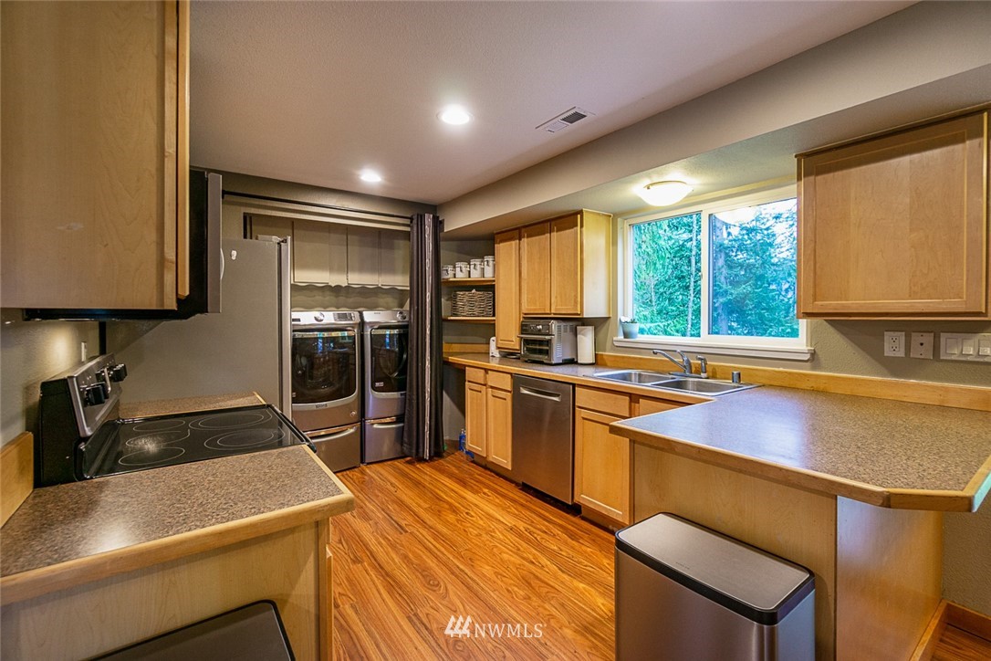 11933 Burn Road Arlington, WA 98223 - Photo 10 of 40 Gallery Image 10