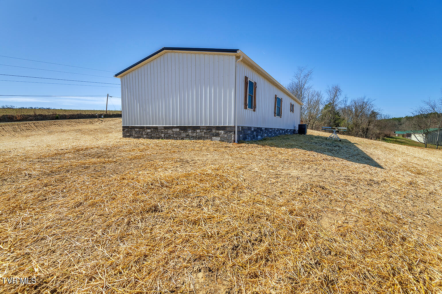 3066 Poplar Springs Road Greeneville, TN 37743 - Photo 24 of 34 D-Neas-Poplar-Springs-Exterior-7242