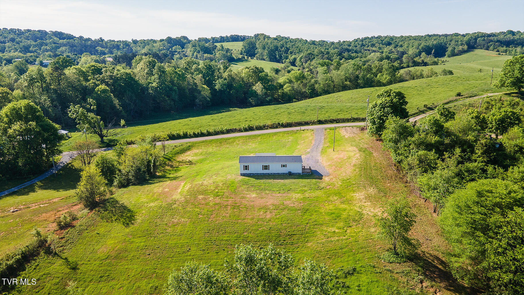 3066 Poplar Springs Road Greeneville, TN 37743 - Photo 30 of 34 D_Neas-3066-Poplar-Springs_0477