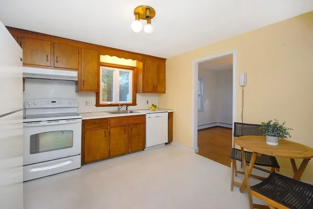 $819,000 | 70 Hillside Avenue, Concord, MA 01742