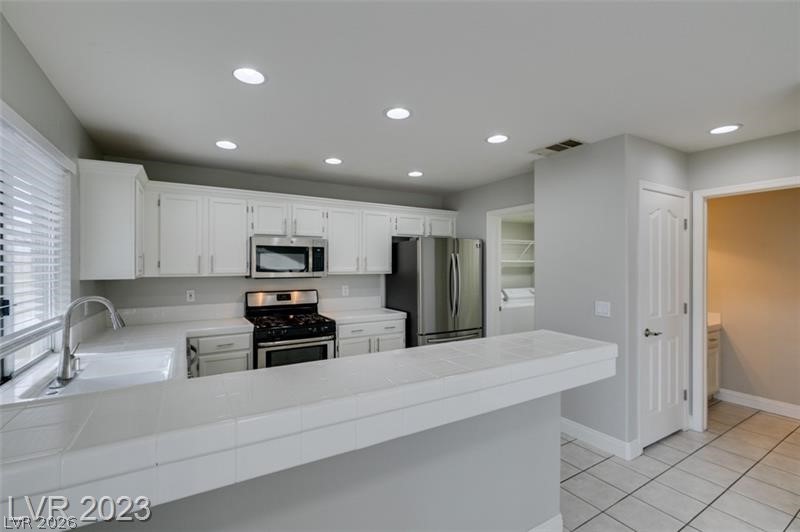 9705 Ridge Creek Place Las Vegas, NV 89134 - Photo 23 of 41