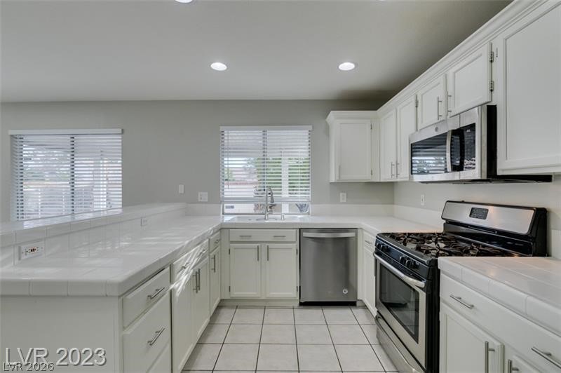 9705 Ridge Creek Place Las Vegas, NV 89134 - Photo 25 of 41