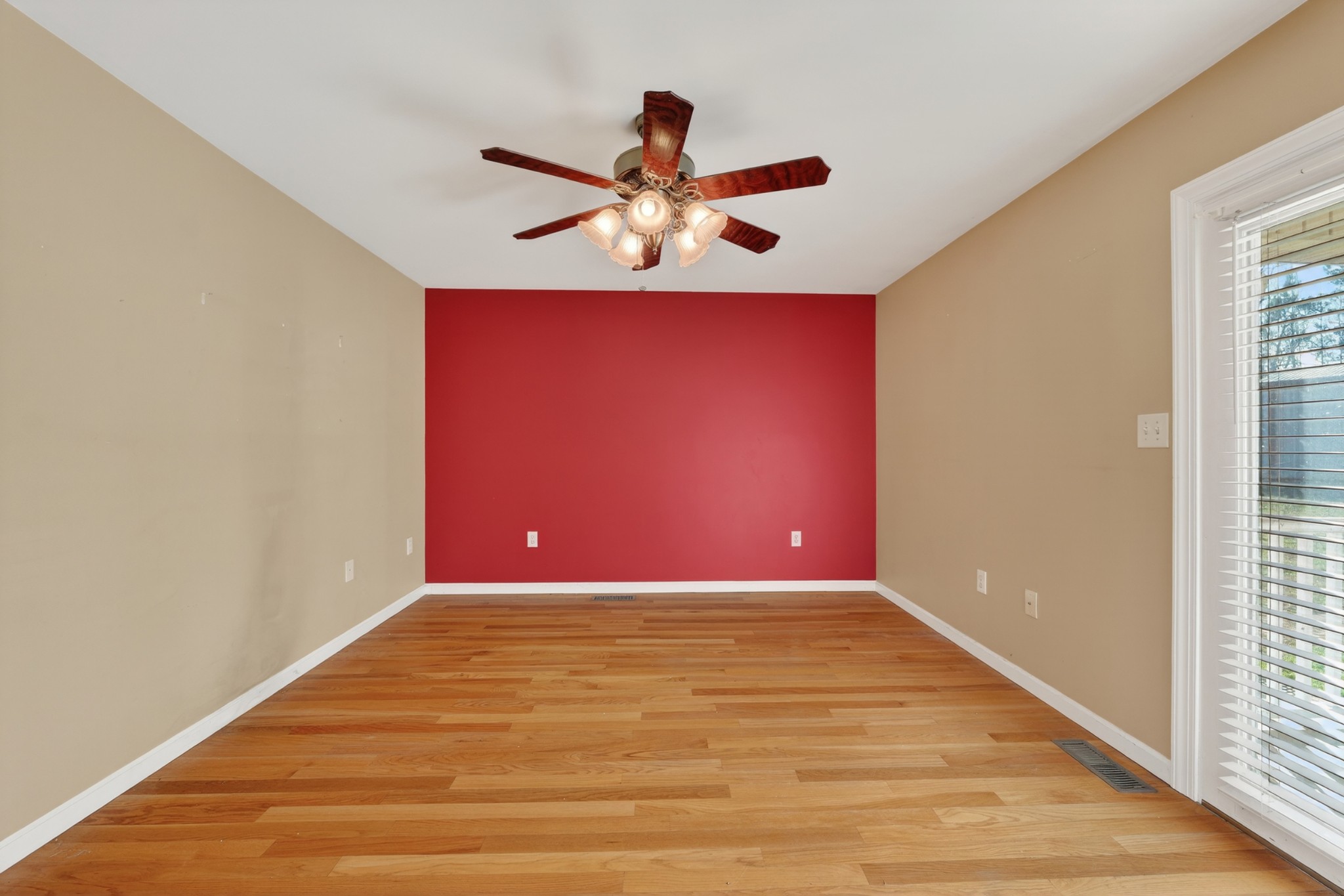 44 Old Camargo Road Fayetteville, TN 37334 - Photo 14 of 38 a view of empty room with window