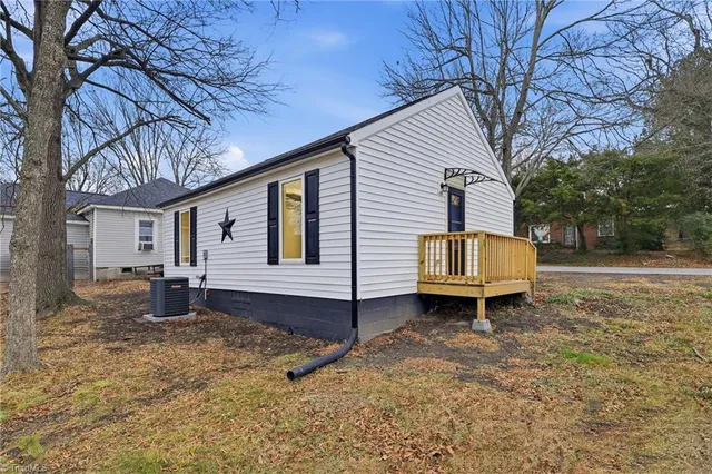 $169,900 | 114 Council Street, Thomasville, NC 27360