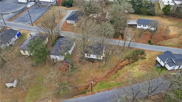 $169,900 | 114 Council Street, Thomasville, NC 27360