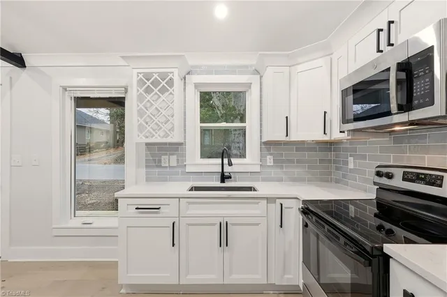 $169,900 | 114 Council Street, Thomasville, NC 27360