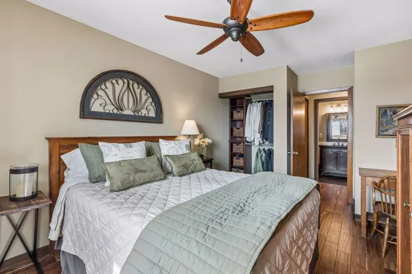 $99,900 | 3155 Old Highway 8, Unit 306, Roseville, MN 55418