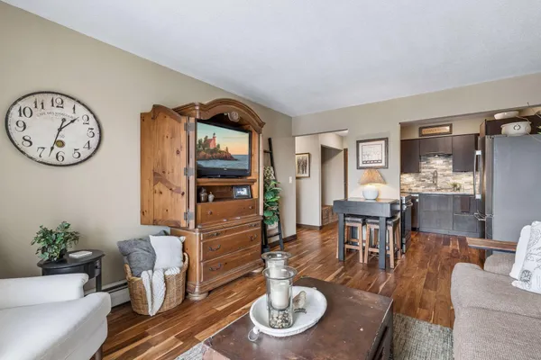 $99,900 | 3155 Old Highway 8, Unit 306, Roseville, MN 55418