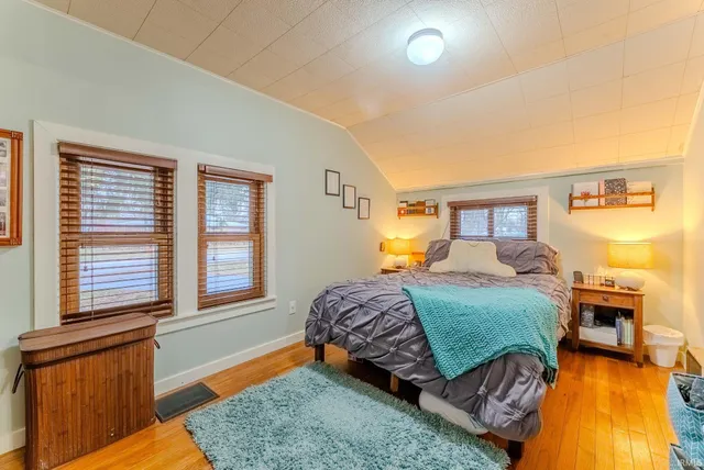 $190,000 | 2 South Colonial Park Drive, Marion, IN 46953