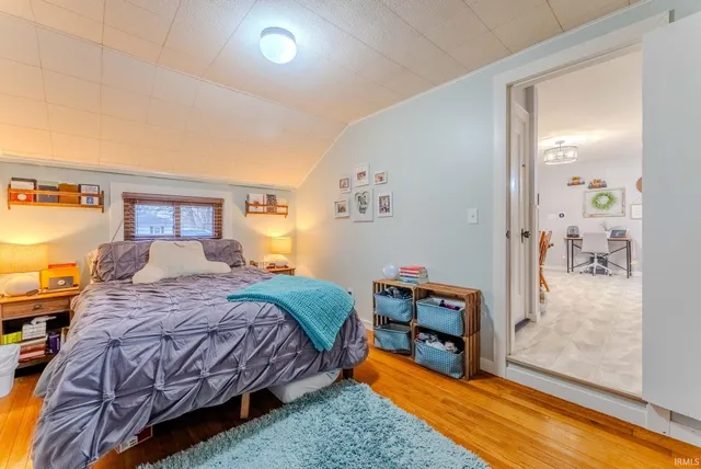 $190,000 | 2 South Colonial Park Drive, Marion, IN 46953