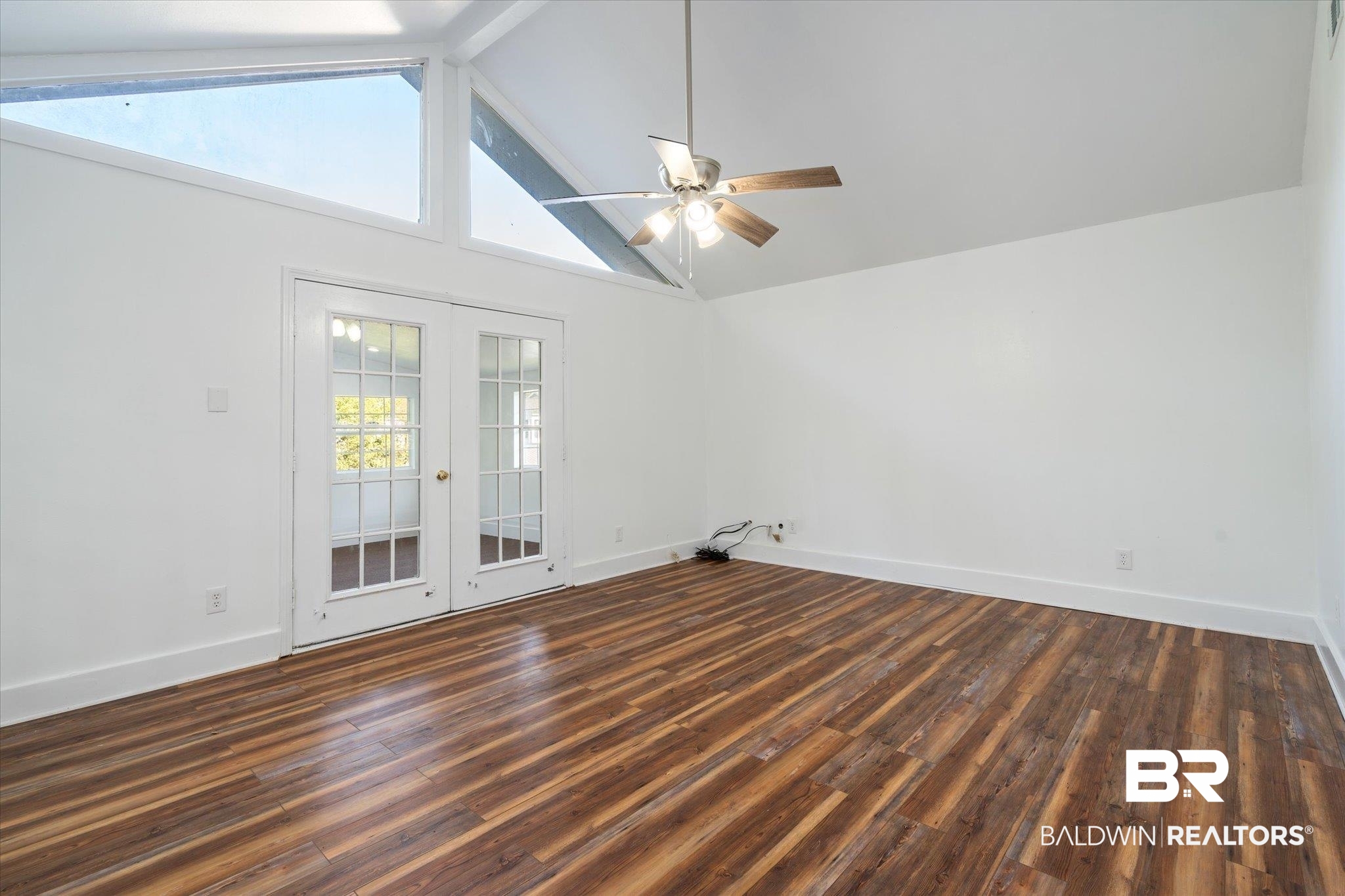 26 South Street Mobile, AL 36606 - Photo 12 of 22