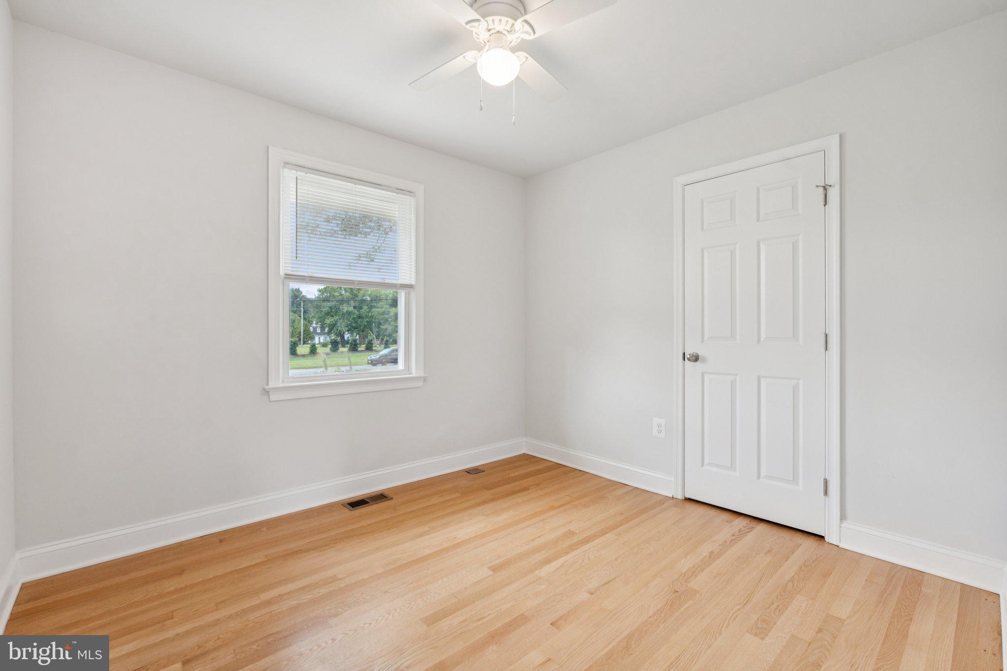 1804 Briggs Chaney Road Silver Spring, MD 20905 - Photo 20 of 40